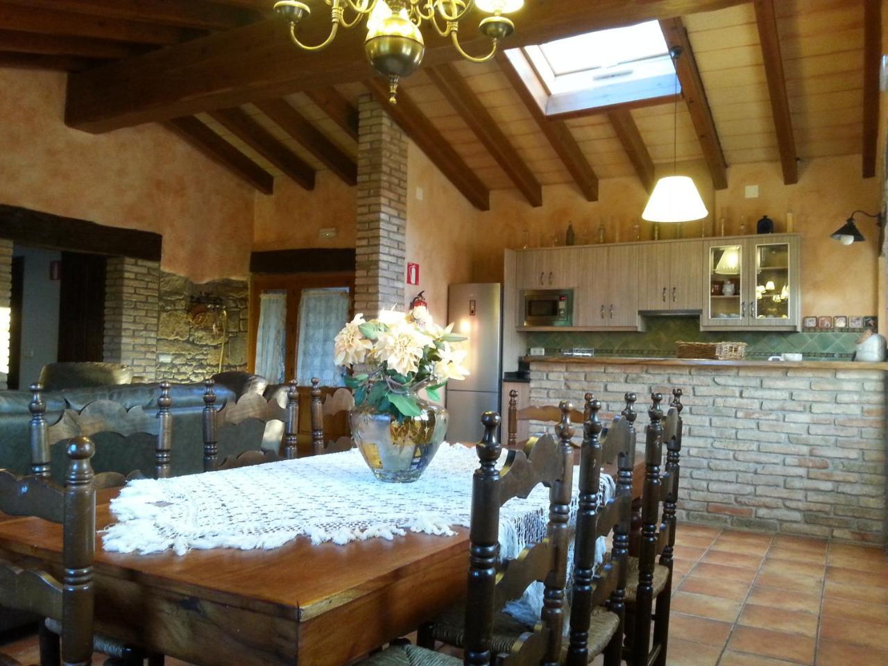 Country House El Permanyer Olost Bagian luar foto