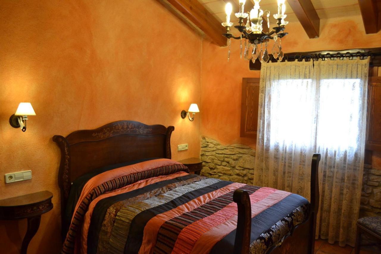 Country House El Permanyer Olost Bagian luar foto